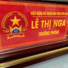 [Xưởng] Kệ Chức Danh Sang Trọng Đế Gỗ Dành Cho Sếp